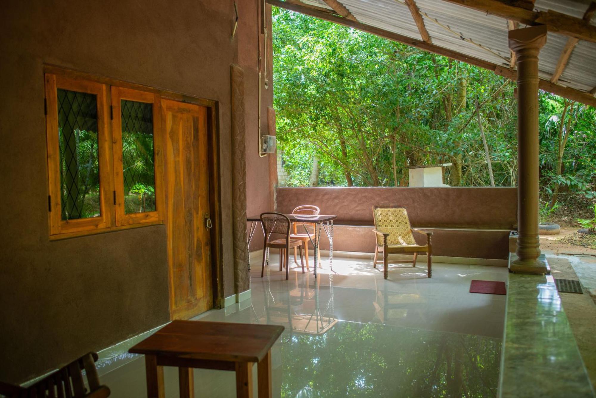 Silent Bungalow Udawalawe Kültér fotó